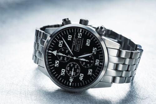 Classic automatic timepiece